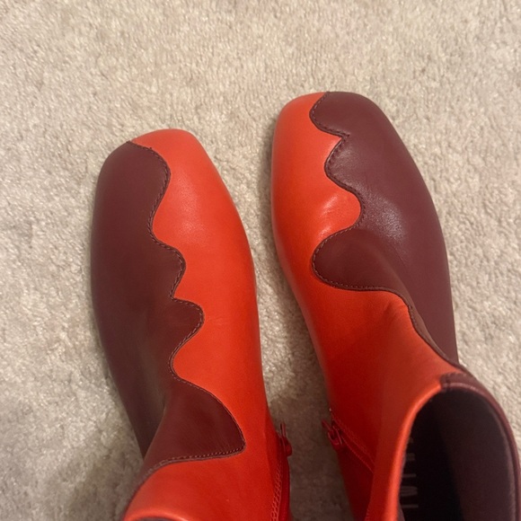 Camper TWINS Red and Burgundy Leather Ankle Boots - Picture 6 of 8